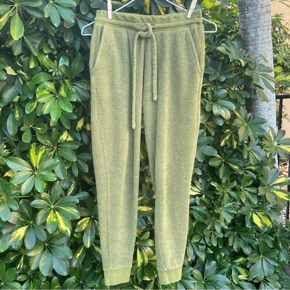 SOFT As A Grape drawcord waist pants with pockets 𝅺olive green XS loungewear